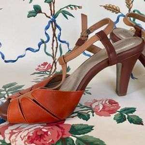 40’s style tri-color strapped heels